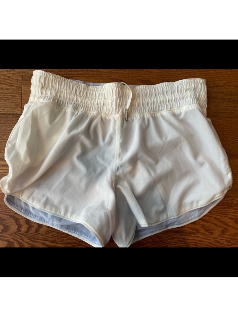 Lululemon choose a side reversible short